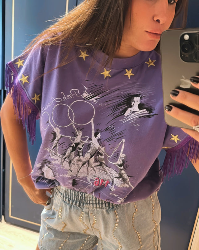 T-shirt vintage violet customisé à franges et étoiles dorées – Taille unique