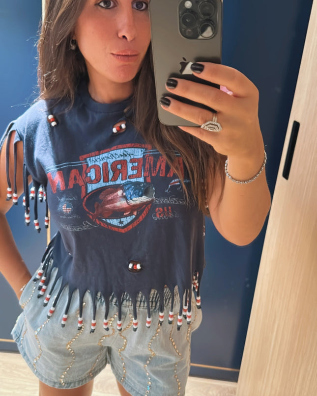 T-shirt vintage “American” customisé à la main avec perles – Taille unique
