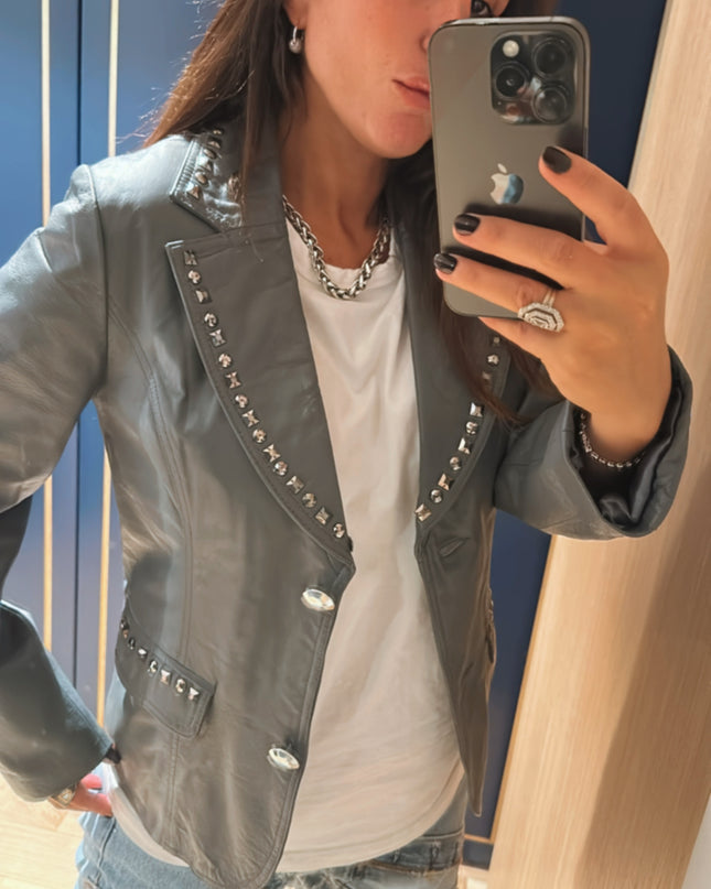 Blazer en cuir gris perlé vintage à strass – Taille unique