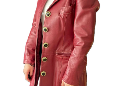VESTE LONGUE EN CUIR ROUGE-BORDEAUX