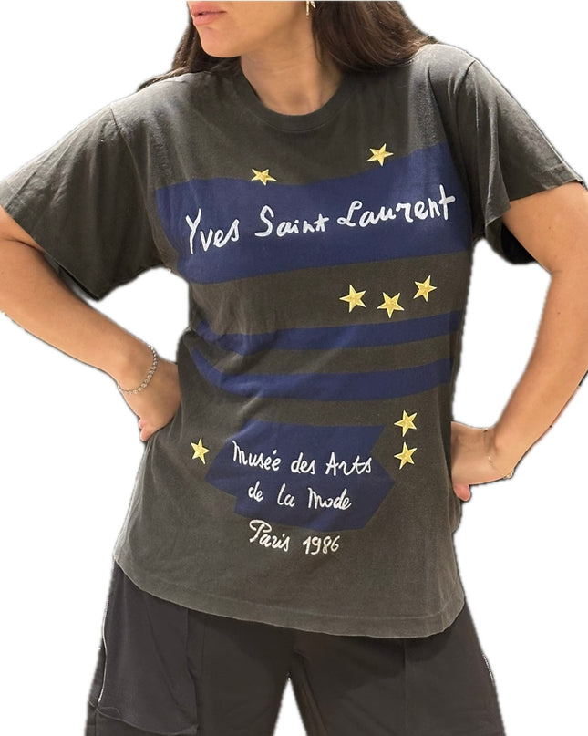 T-shirt Yves Saint Laurent vintage customisé – Taille unique