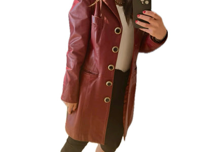 VESTE LONGUE EN CUIR ROUGE-BORDEAUX