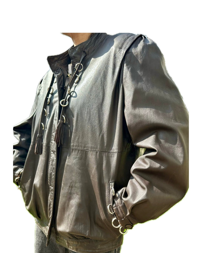 BLOUSON EN CUIR MARRON ANNEAUX