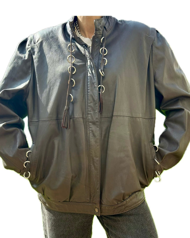 BLOUSON EN CUIR MARRON ANNEAUX