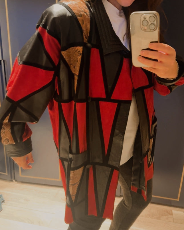 Manteau Vintage en Cuir Patchwork – Pièce Unique – Taille Unique