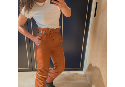 PANTALON EN CUIR ORANGE