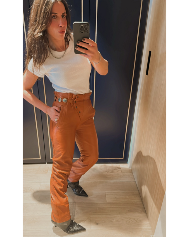 PANTALON EN CUIR ORANGE