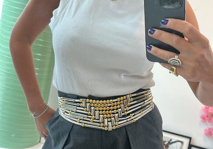 Ceinture chaîne dorée et cuir noir à breloques vintage - 2