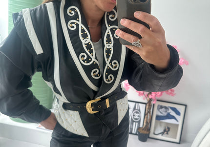 Blouson vintage noir & blanc – pièce forte