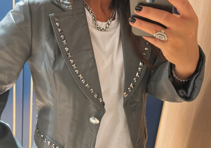 Blazer en cuir gris perlé vintage à strass – Taille unique