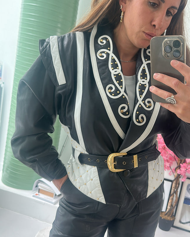 Blouson vintage noir & blanc – pièce forte