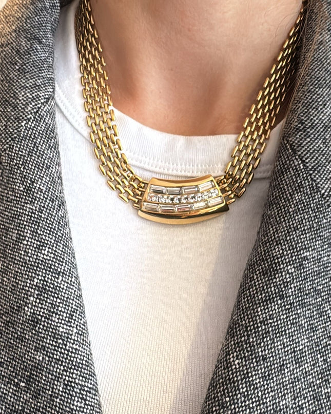 Collier vintage en mailles dorées