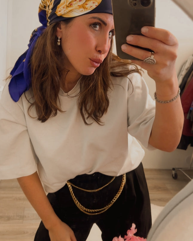 Foulard vintage Céline – motif chaînes & ceintures