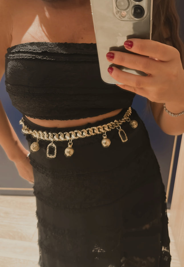 Ceinture vintage dorée à breloques – Taille unique
