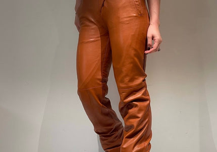 PANTALON EN CUIR ORANGE
