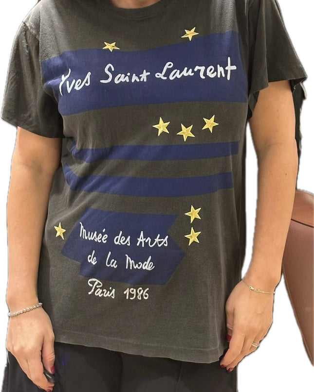 T-shirt Yves Saint Laurent vintage customisé – Taille unique