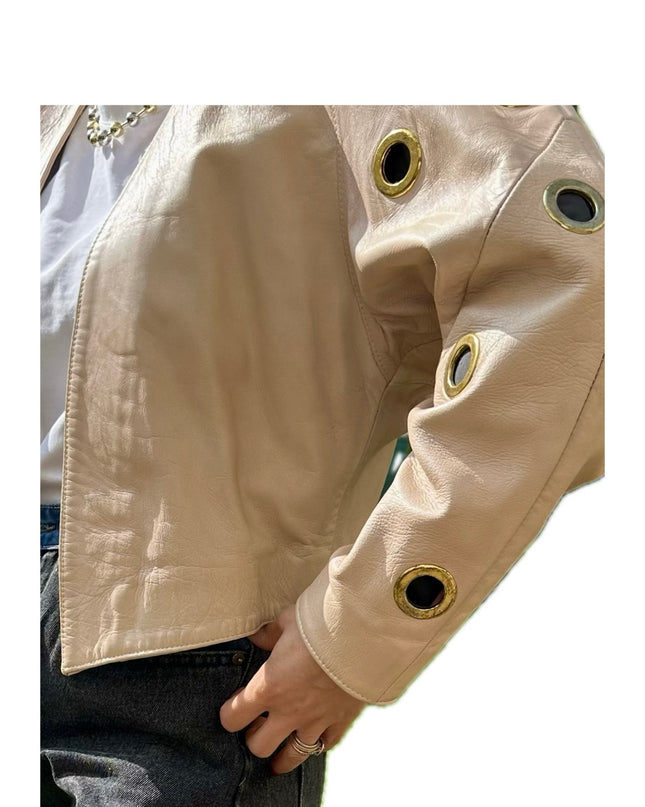 VESTE EN CUIR ŒILLETS