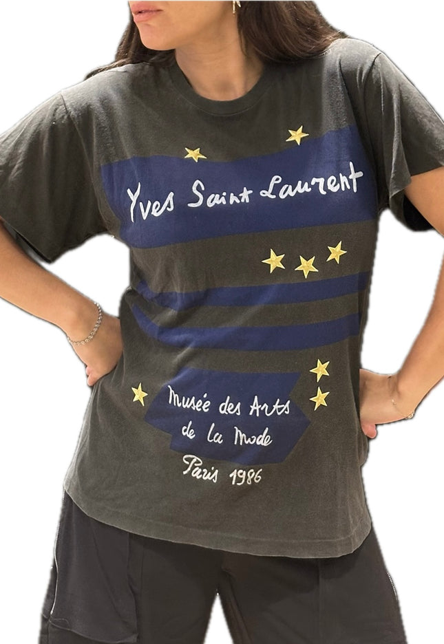 T-shirt Yves Saint Laurent vintage customisé – Taille unique