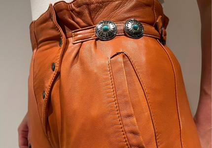 PANTALON EN CUIR ORANGE