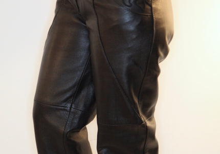 PANTALON EN CUIR NOIR