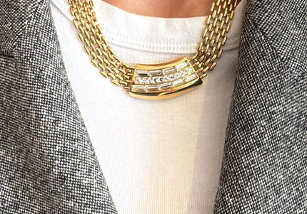 Collier vintage en mailles dorées