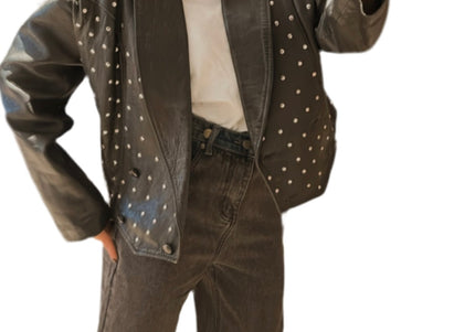 VESTE EN CUIR NOIR CLOUTÉ