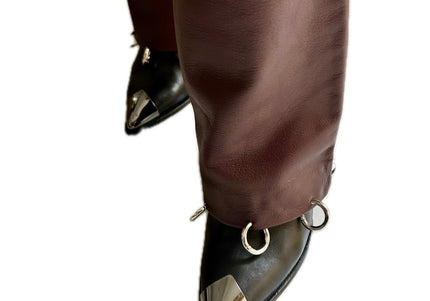 PANTALON EN CUIR BORDEAUX