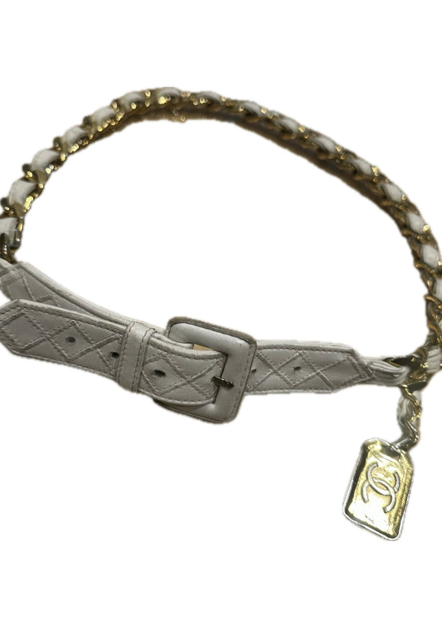 Ceinture Chanel vintage en cuir blanc et chaîne dorée – Taille 80