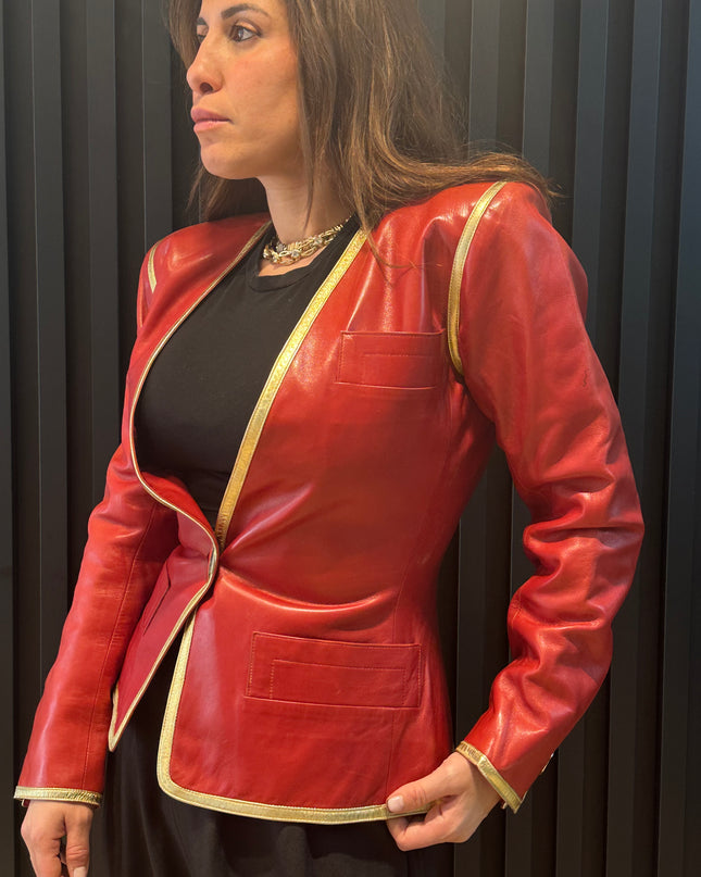 Veste en cuir vintage Yves Saint Laurent Variation – pièce rare, épaules structurées