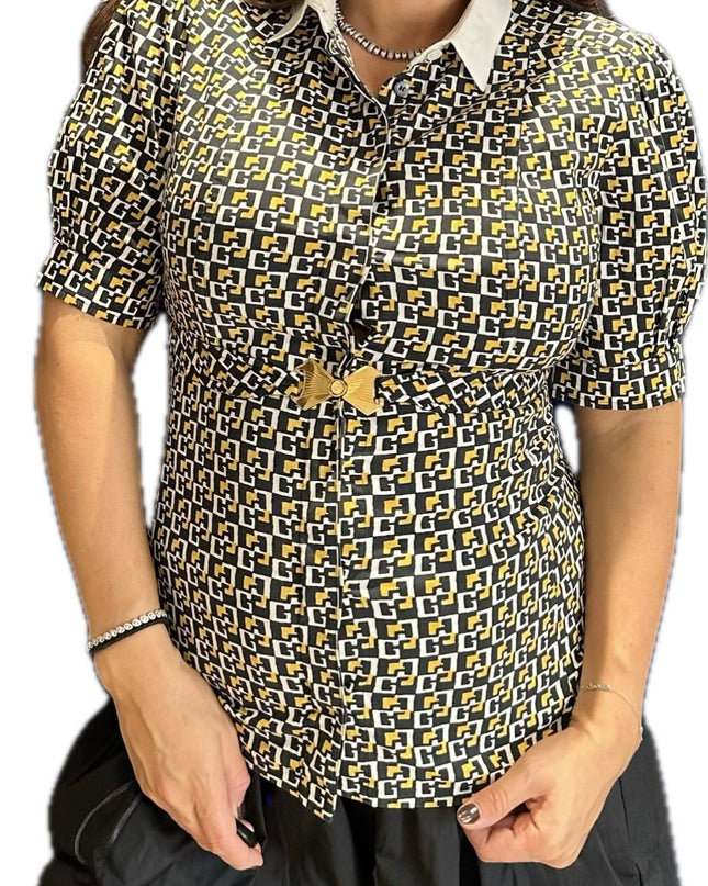 Chemisier Gucci Vintage ceinturé – Logo GG doré – Taille 38