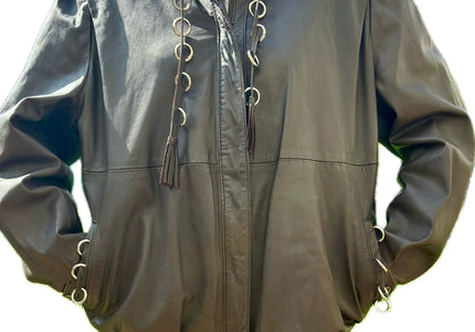 BLOUSON EN CUIR MARRON ANNEAUX