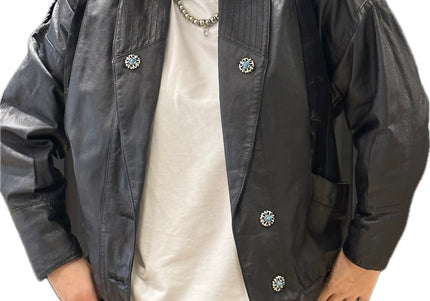Blouson en cuir vintage customisé – Noir – Taille unique