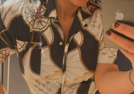 Chemisier Gucci vintage customisé – Motif marin (Taille unique)